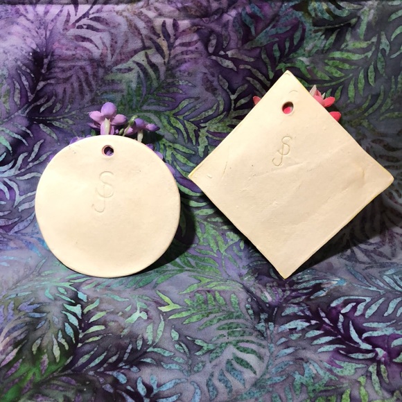 MANGO TREE STUDIOS Mini Wall Accents Cubicle Desk Office New - Picture 8 of 12